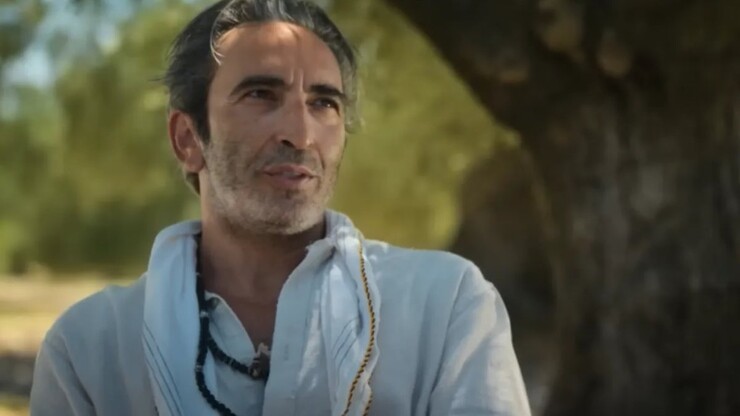 Fırat Tanış, eski sevgilisine şiddet uyguladığı iddialarının ardından sosyal...