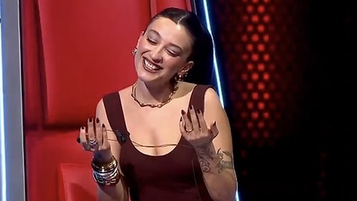 Melike Şahin Yeni Yaşına Kısa Saç Kesimiyle Girdi