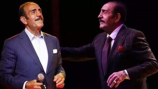 Mustafa Keser, Kozyatağı'ndaki sahnesinde müzik sektörünü sert bir dille eleştirdi;...