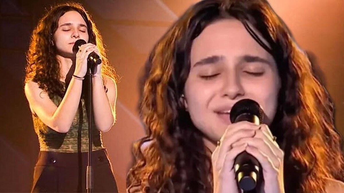 Naz Çavuşoğlu Belçika O Ses Sahnesinde Dört Jüriyi Döndürdü