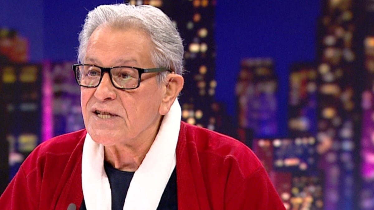 Neco 10 Yıldır Kızıyla Görüşmediğini İtiraf Etti