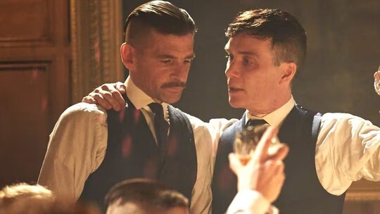 Peaky Blinders'ın Arthur Shelby'si Paul Anderson, Comic Con Paris'te sararttığı...