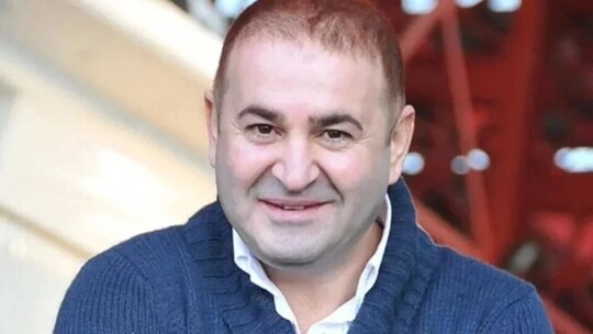 Şafak Sezer'in sosyal medyada paylaşılan yeni fotoğrafı gündem oldu; yüzündeki...