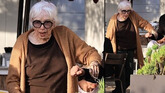 Shirley MacLaine 92. Yaşını Asistanıyla Kutladı