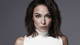 Ziynet Sali Saçlarını Sarıya Boyattı Hayranlar Büyük İlgi Gösterdi