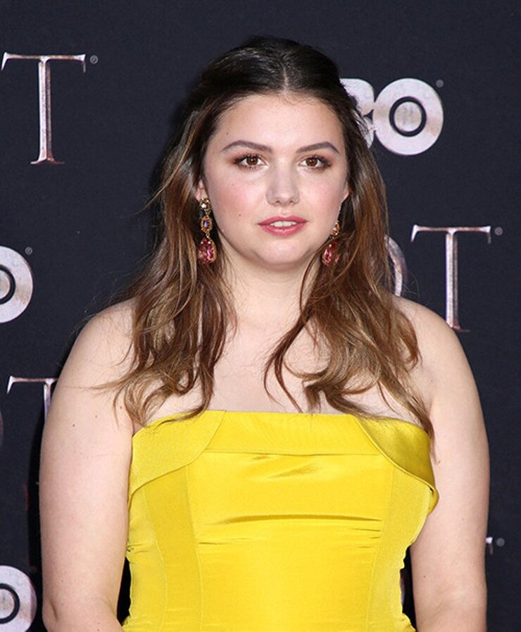 Hannah Murray Tarikata Katılıp Binlerce Dolar Kaybetti ve Psikoz Geçirdi