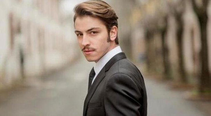 Boran Kuzum Babasını Kaybedince Uluslararası Cesareti Buldu