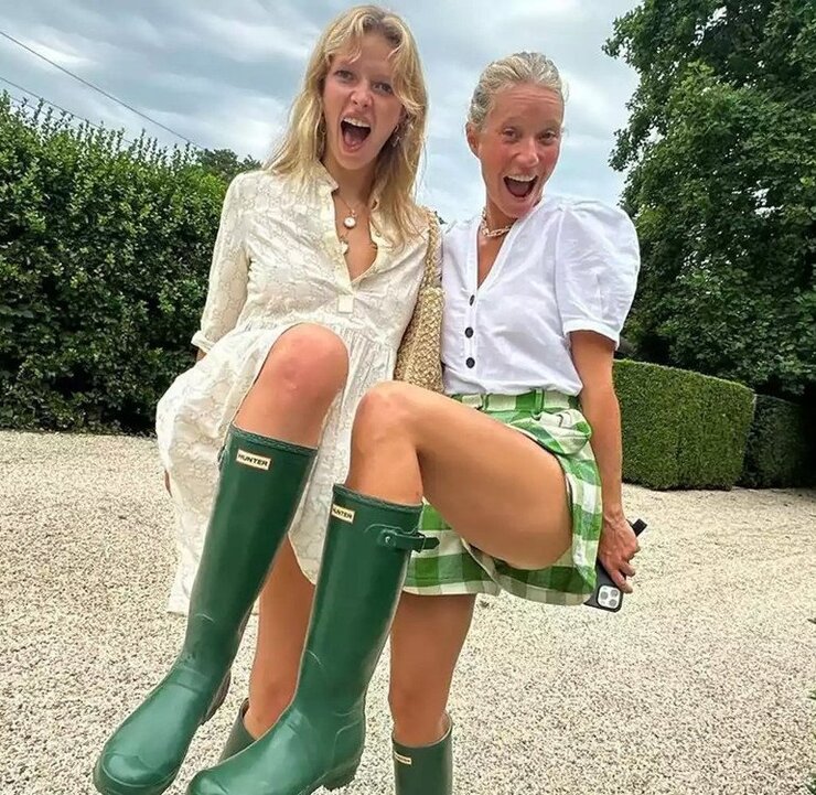 Gwyneth Paltrow Ve Chris Martin'in Kızı Apple Chloé'nin Yeni Yüzü Oldu