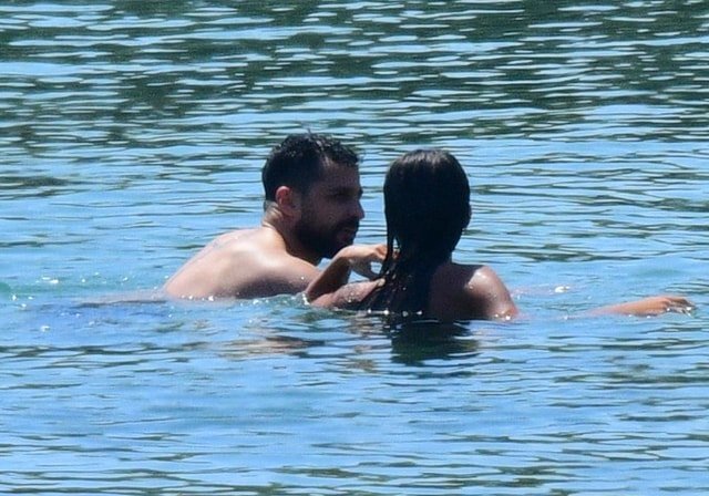 Ekin Mert Daymaz Bodrum Tatilini Yeni Tanıştığı Kadınla Geçirdi