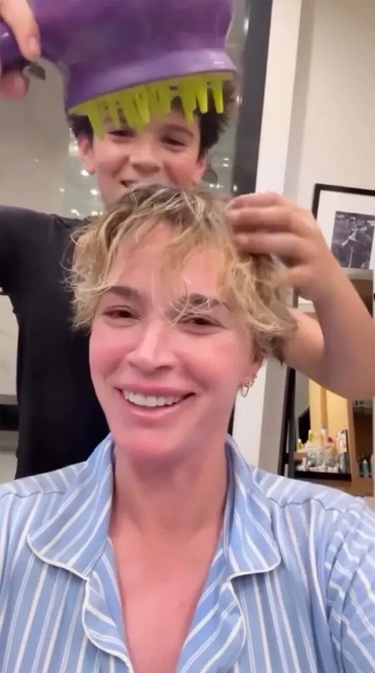 Teddi Mellencamp Ameliyat İzlerini Paylaşarak Kanser Yolculuğunu Anlattı
