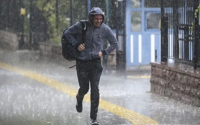 Meteoroloji Kars Ardahan Iğdır Ve Ağrı İçin Kuvvetli Yağış Uyarısı Verdi