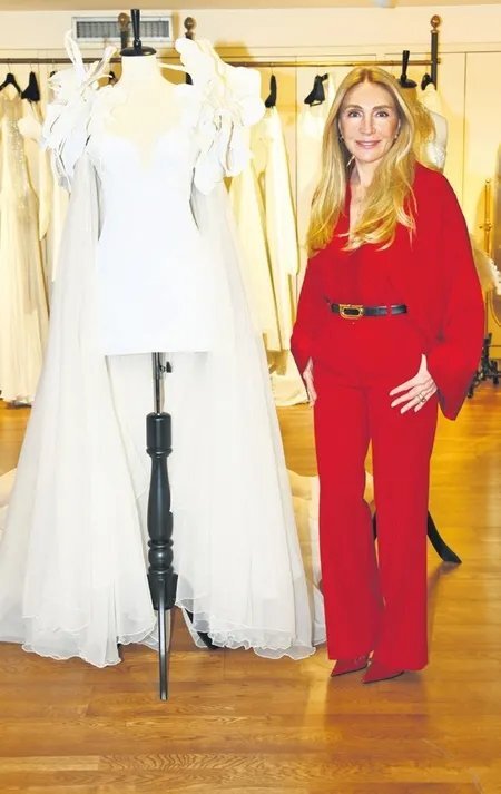 Kris Jenner Ücretsiz Yüz Germe Ameliyatından Şikayet Etti Sonra Geri Adım Attı