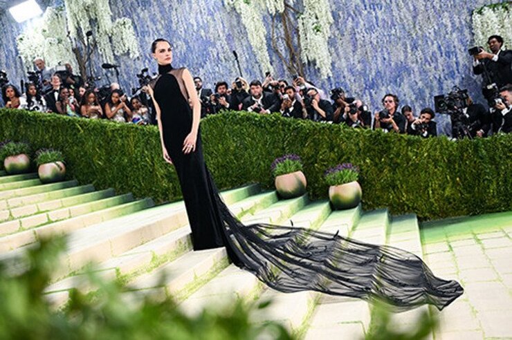 Jeff Bezos Ve Lauren Sanchez'in Met Gala'sı Milyarder Akını Yüzünden Eleştirildi