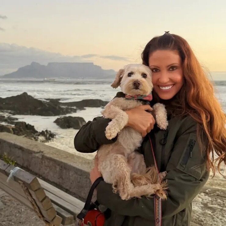 Shannon Elizabeth Boşandı ve 1 Milyon Dolar Kazandı
