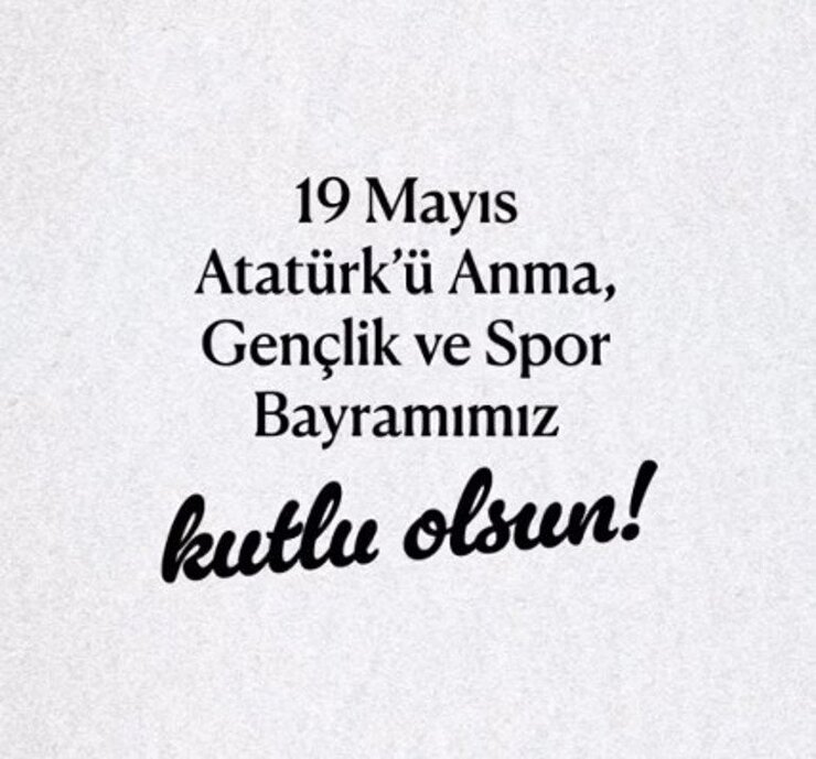 Ünlüler 19 Mayıs'ta Atatürk'ü Andı