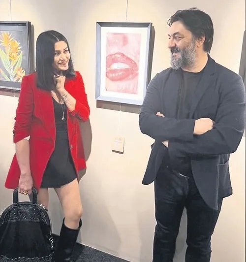 Kris Jenner Ücretsiz Yüz Germe Ameliyatından Şikayet Etti Sonra Geri Adım Attı