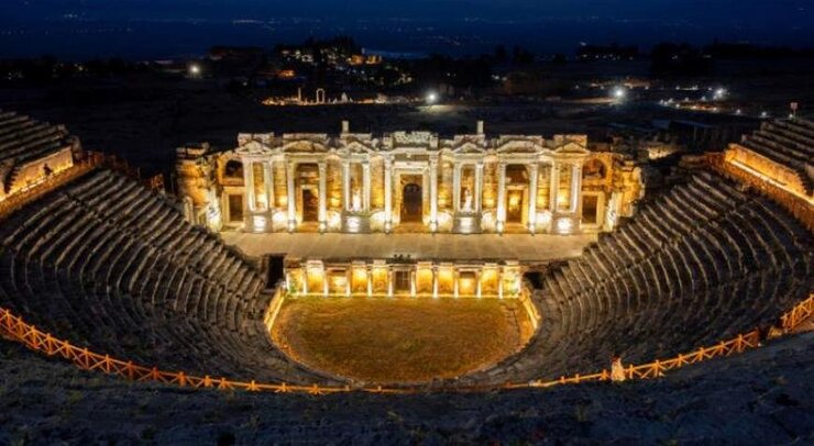 Metallica Üyeleri Pamukkale Ve Hierapolis'i Ziyaret Etti