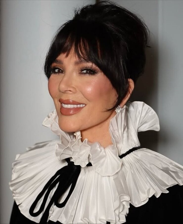 Kris Jenner 300 Bin Dolarlık Estetiğin Tutmamasıyla Hayal Kırıklığı Yaşıyor