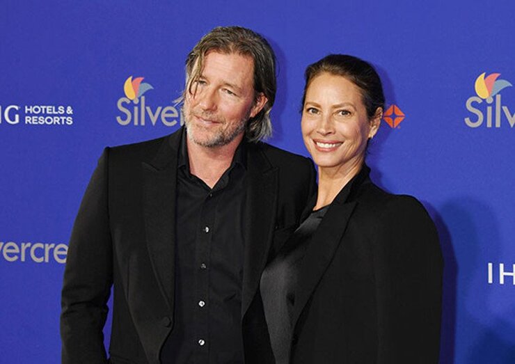 Christy Turlington Doğal Güzelliğiyle Lancome'un Yeni Yüzü Oldu