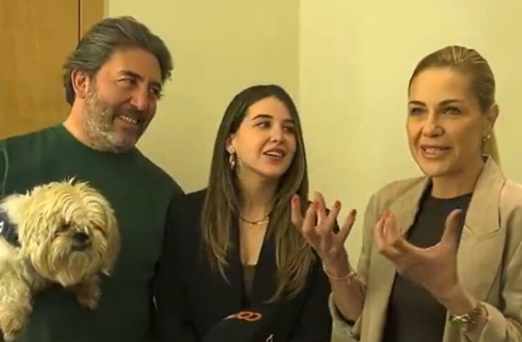 Emre Kınay Ve Emine Ün Kızları Duru İle Tiyatroda Bir Araya Geliyor