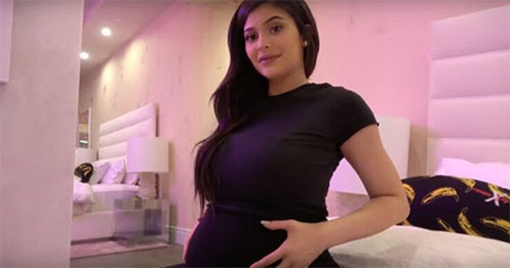Kylie Jenner İki Hamilelik Sürecindeki Zorluklarını İlk Kez Anlattı