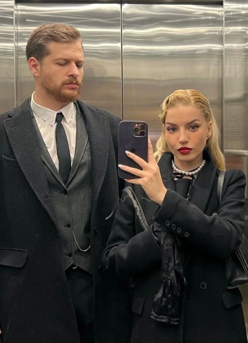Burak Yörük Ve Tuana Yılmaz Yurt Dışında Evleniyor