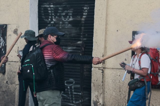 La Paz'da Hükümet Karşıtı Protestolarda 57 Kişi Gözaltına Alındı