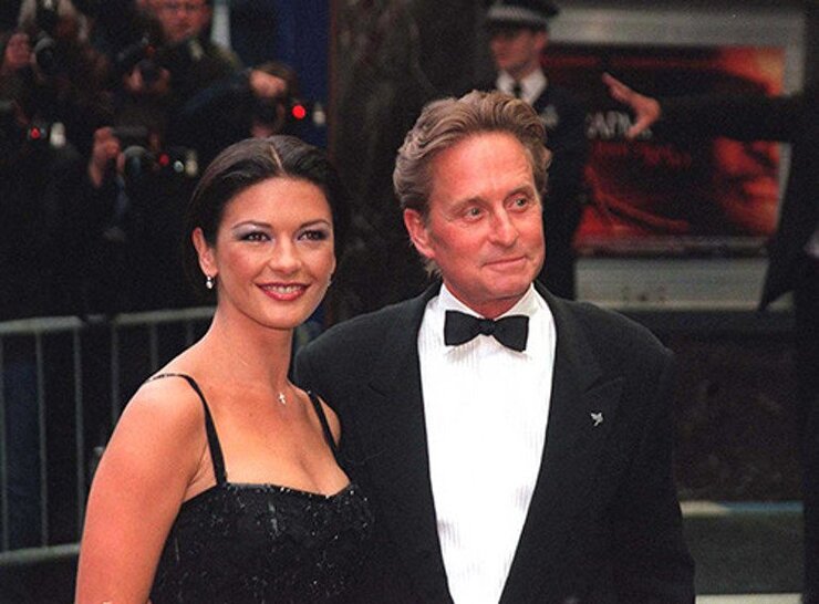 Catherine Zeta Jones Roma'da Çatı Katı Dairesi Aldı