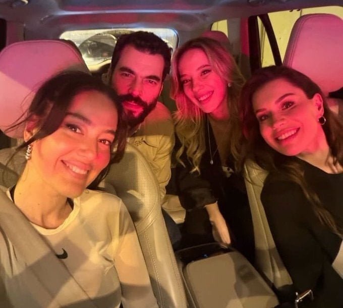 Kenan Doğulu Konserinde Cem Yılmaz'a Sahneden Esprili Uyarı