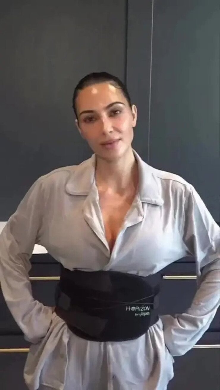 Kim Kardashian Günde 35 Takviye Hap Aldığını İtiraf Etti