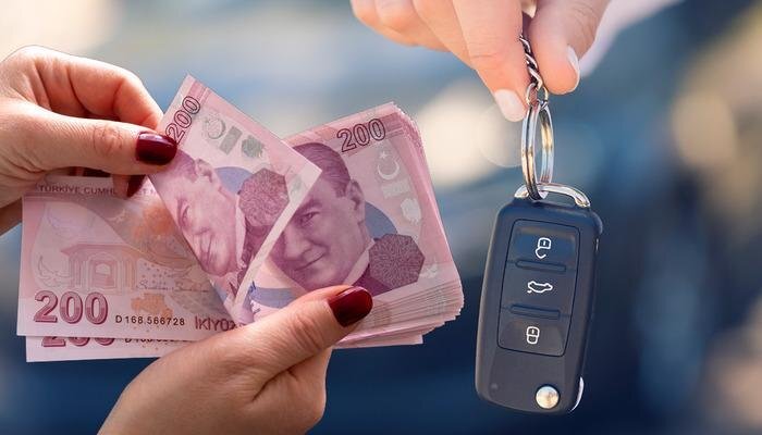 Sarıgöl'de Taze Bağ Yaprağı Sezonu Başladı Kadınlar Kilogramı 90 Liraya Sattı