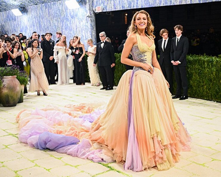Jeff Bezos Ve Lauren Sanchez'in Met Gala'sı Milyarder Akını Yüzünden Eleştirildi