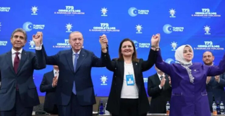 Erdoğan Kazakistan Dönüşünde Gündemin Tüm Başlıklarına Değindi