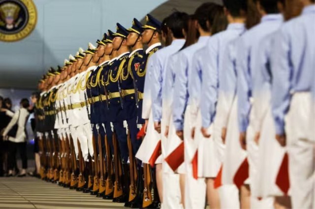 Trump 8.5 Yıl Sonra Çin'de Xi Jinping İle Bir Araya Geldi