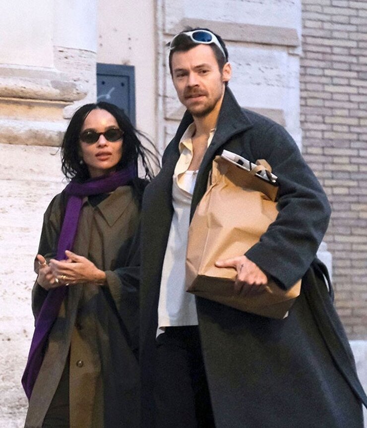 Zoe Kravitz Ve Harry Styles İki Ülkede Birden Düğün Yapacak