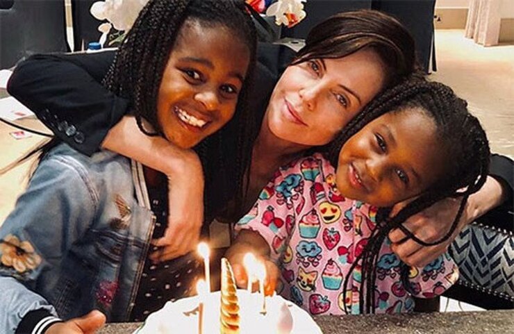 Charlize Theron Birlikte Yaşamak İstemediğini Açıkladı