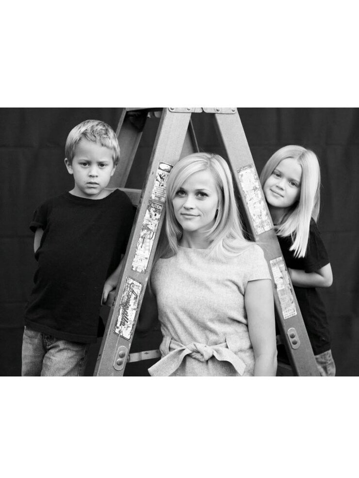 Reese Witherspoon Ve Ryan Phillippe Oğullarının Mezuniyetinde Buluştu
