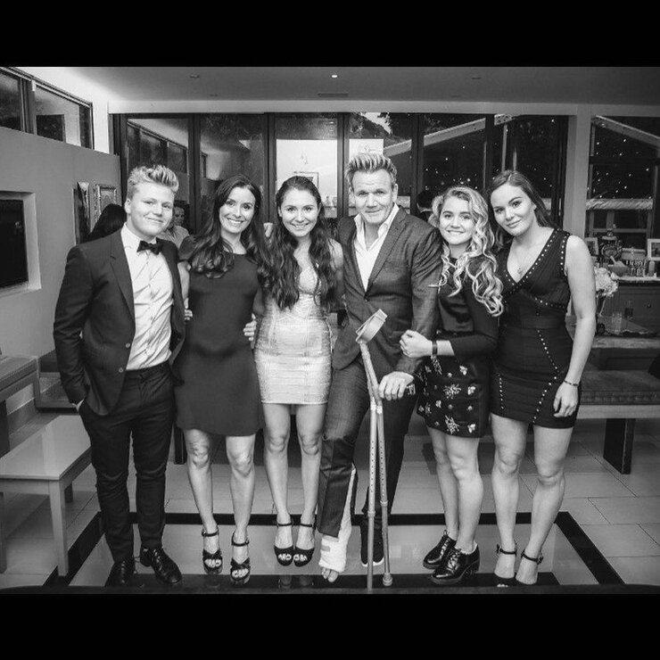 Gordon Ramsay 6 Çocuğuna En Değerli Dersi Görgü Kurallarında Buldu