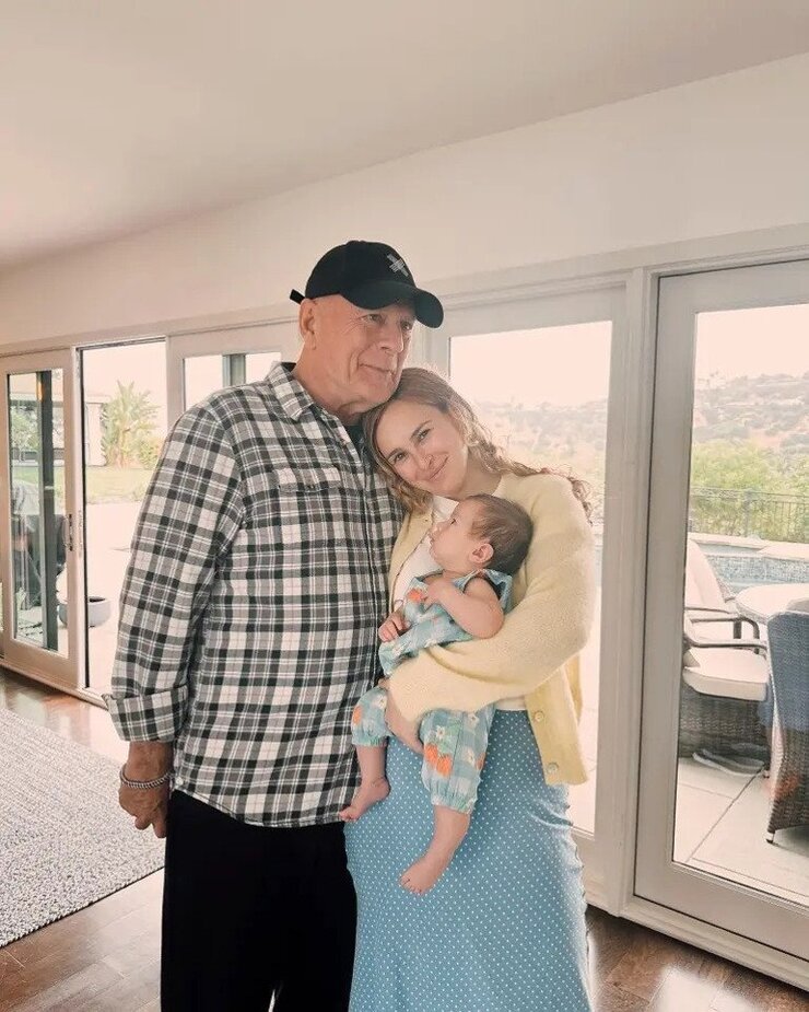 Rumer Willis Babasının Hastalığında Beklenmedik Bir Şey Keşfetti