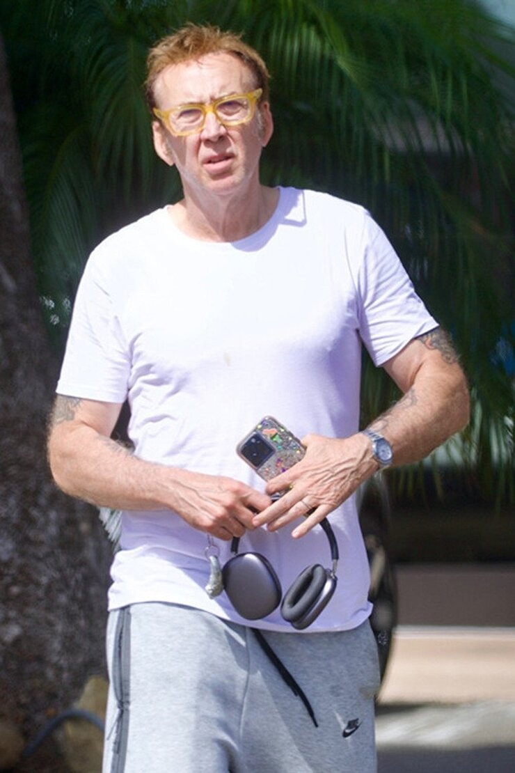 Nicolas Cage Nolan Ve Anderson Gibi Yönetmenlerin Tekliflerini Reddettiğini İtiraf Etti