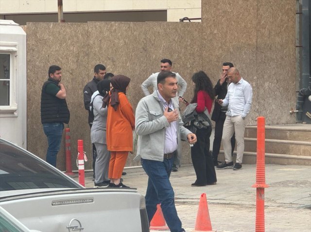 Malatya'da 5.6 Büyüklüğünde Deprem Paniğe Neden Oldu