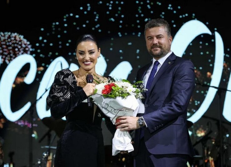 Sevcan Orhan Buca Belediye Başkanı Görkem Duman ile Evleniyor