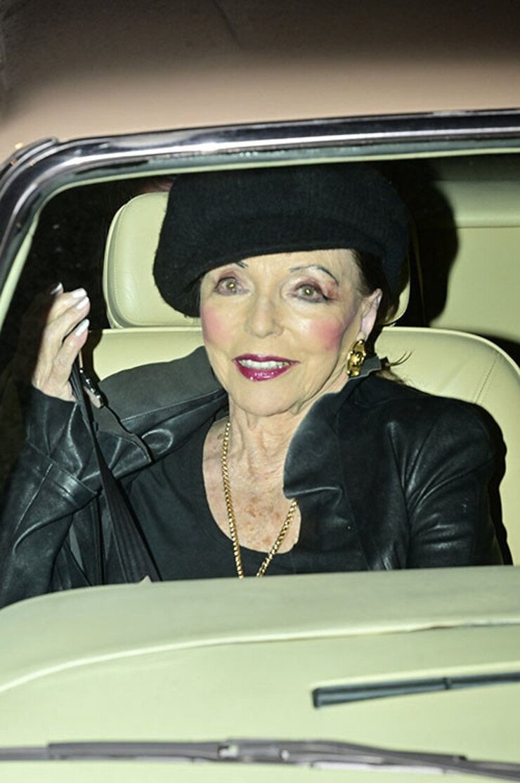 Joan Collins 92 Yaşında Emekli Olmayı Reddetti Yeni Filmde Oynuyor