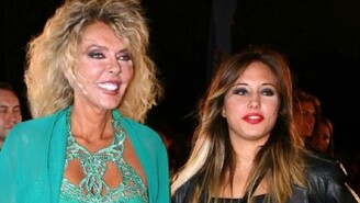 Anjelik Calvin Annesinin Mirasını Ve Psikolojik Travmasını Anlattı