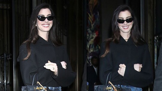 Anne Hathaway, 30'lu yaşlarında katarakt nedeniyle sol gözünün yasal olarak...