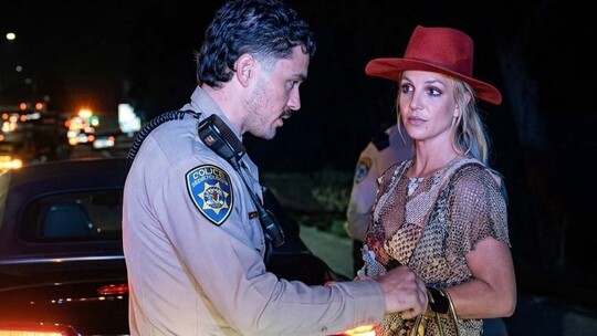 Britney Spears, California'da alkollü araç kullandığı iddiasıyla gözaltına alındı;...