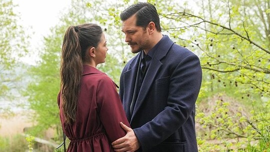 Çağatay Ulusoy'un canlandırdığı Eşref Tek, bu haftaki bölümde Nisan'ın hamileliğini...
