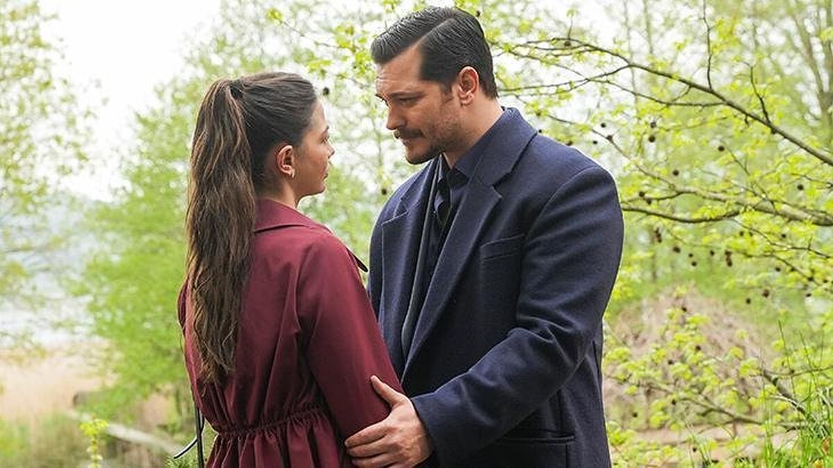 Çağatay Ulusoy Dizide Babalık Duygularını Ekrana Taşıdı