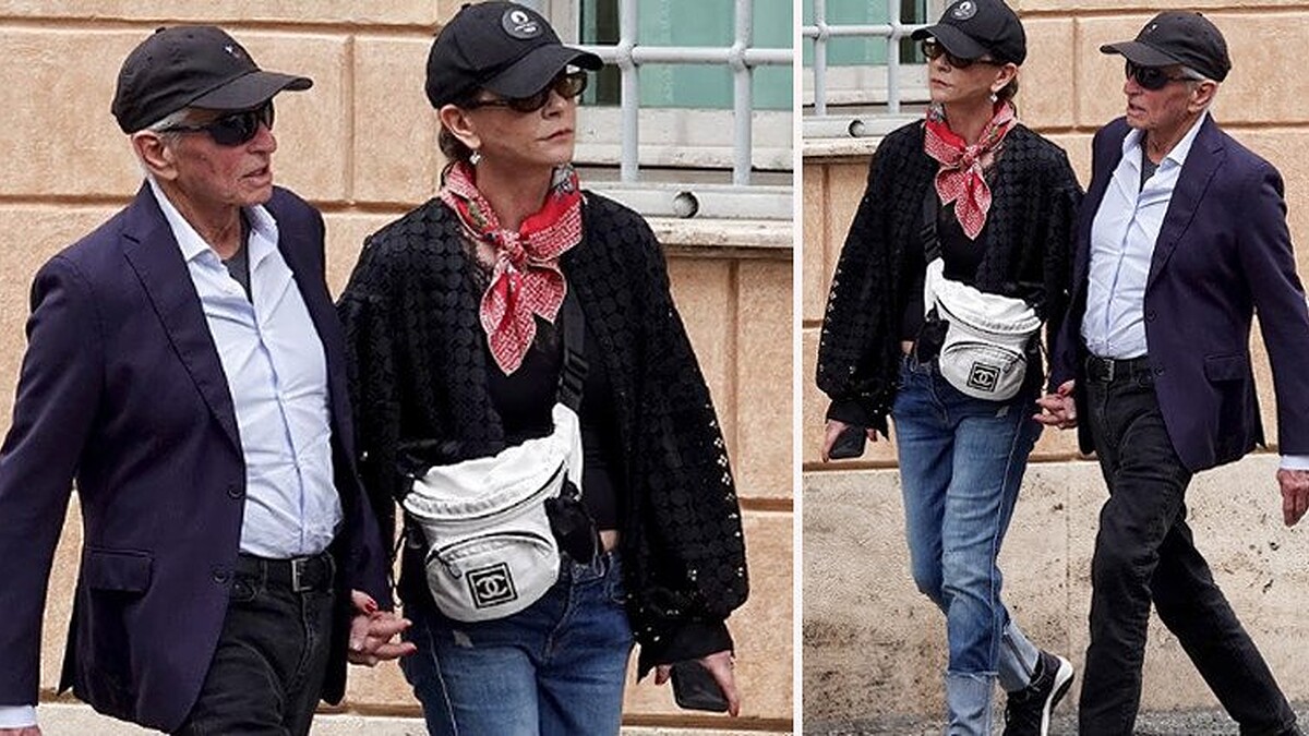 Catherine Zeta Jones Roma'da Çatı Katı Dairesi Aldı