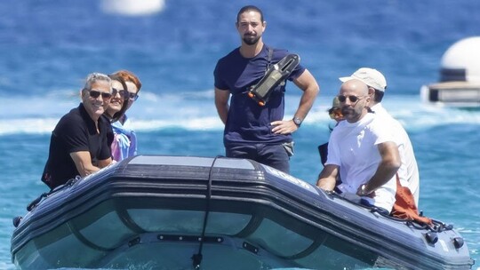 George Clooney, 65. doğum gününü eşi Amal Alamuddin ve yakın dostlarıyla St....